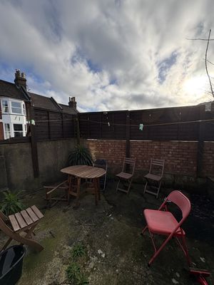 Photo 16- click for photo gallery